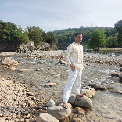 Dr Aviral Sharma CQF